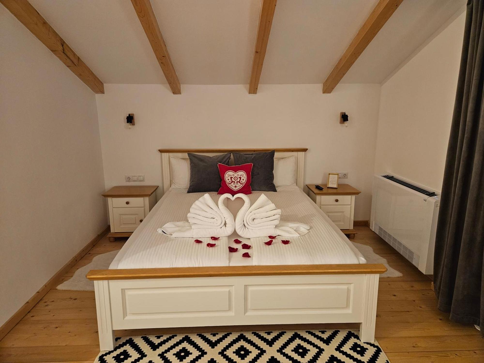 Casa Mara Viseu De Sus Vişeu de Sus Quarto foto